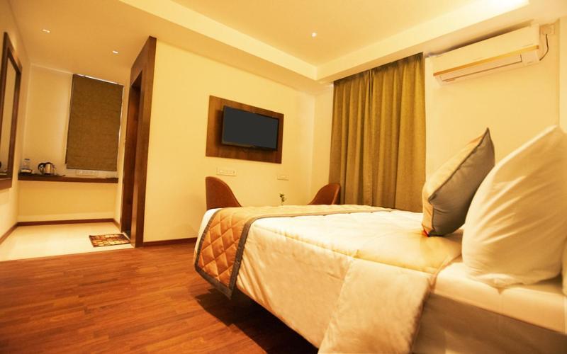 Super Hotel O Nar Comforts Near Ksr Railway Station Bangalore Esterno foto