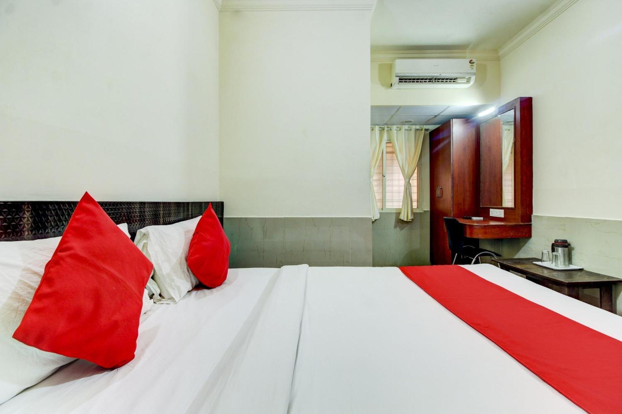 Super Hotel O Nar Comforts Near Ksr Railway Station Bangalore Esterno foto
